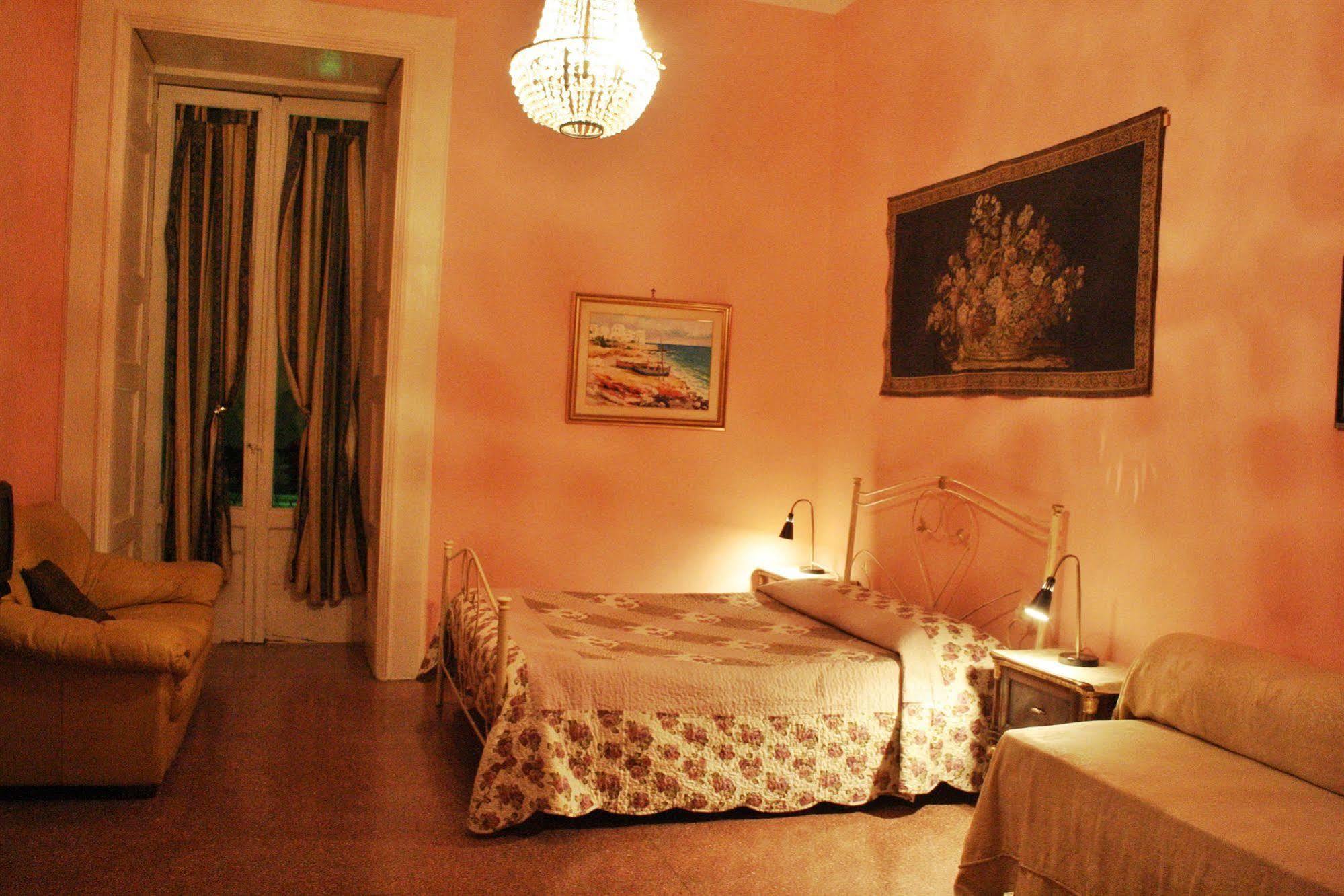 Palazzo Belli B&B Lecce Eksteriør bilde